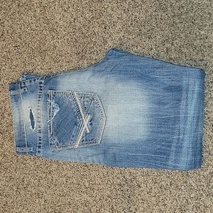 Buckle Jeans